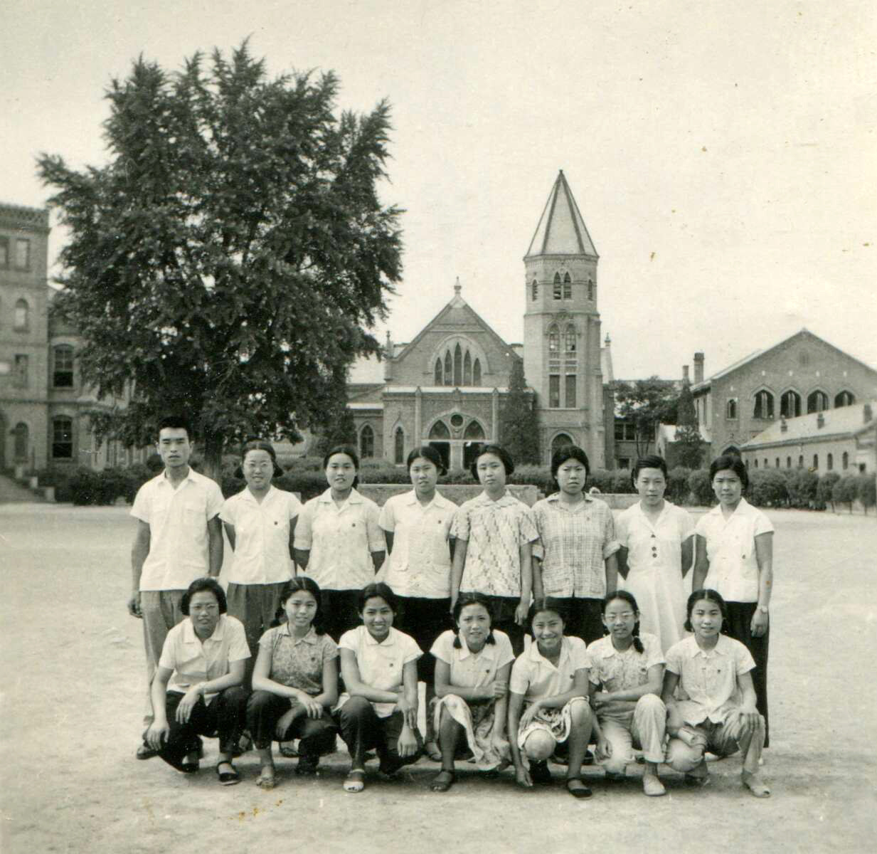 1965пŮг֧Ӱ.jpg