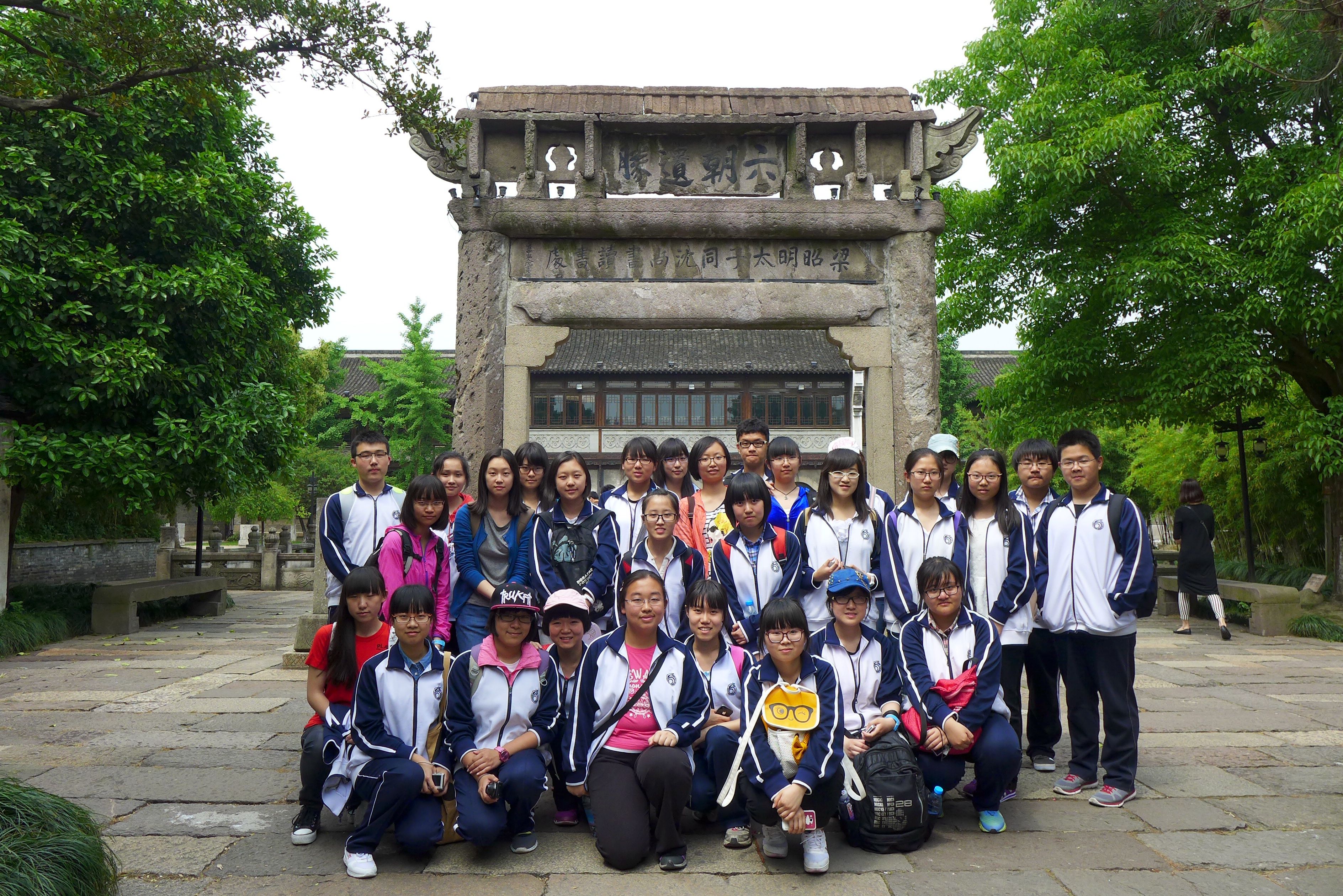 P1100095_.jpg