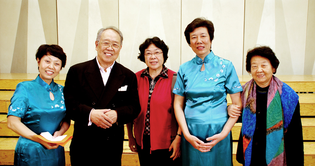 DSC_0098.jpg MM.jpg QQ.jpg